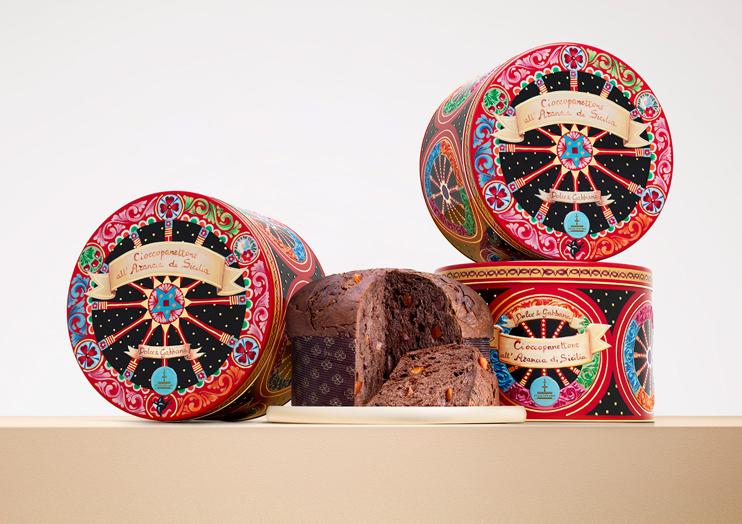 Dolce&Gabbana Fiasocraro 2025 | New Cioccopanettone - 05