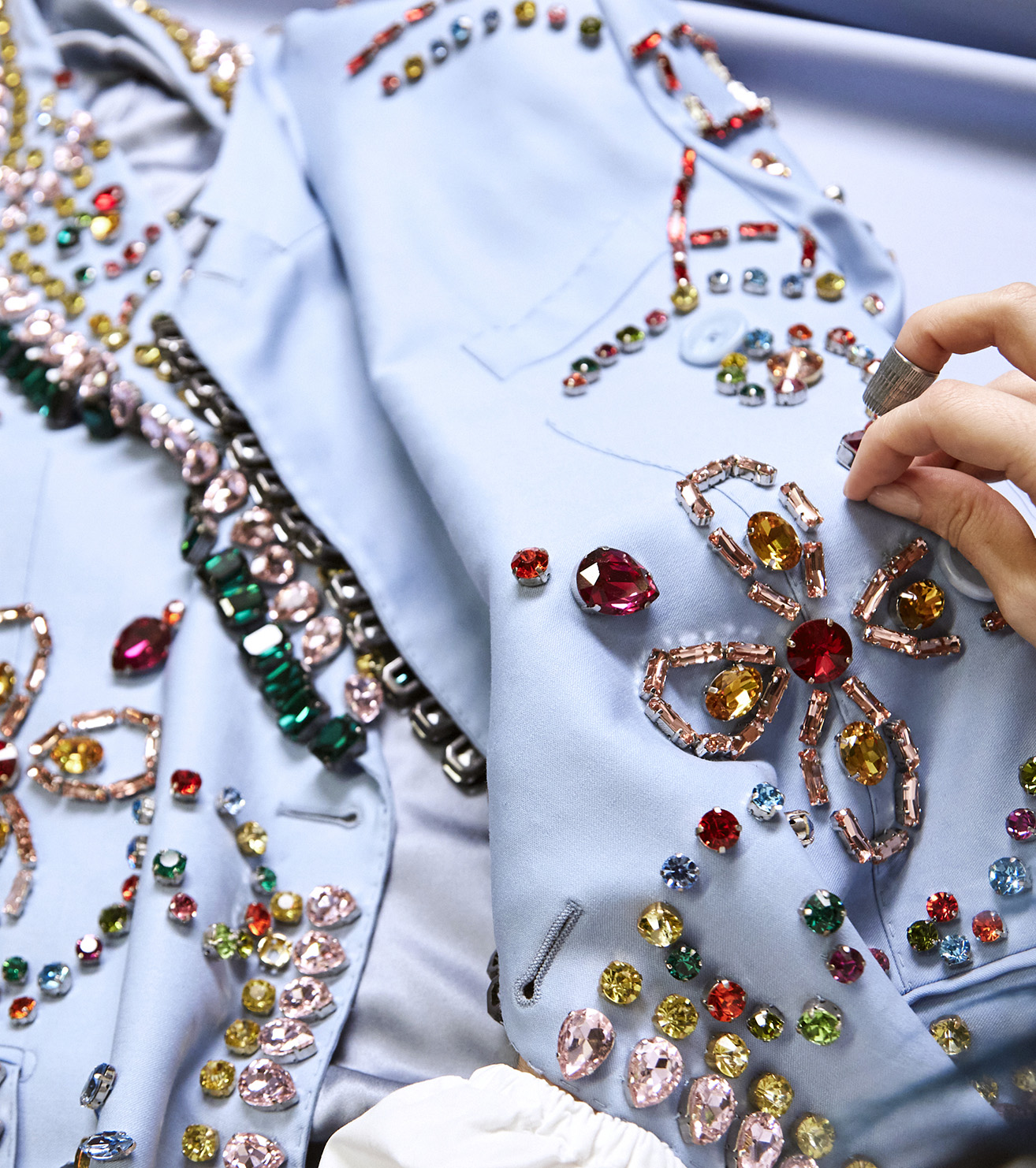 Dolce&Gabbana lancia Re.Crea, per la sostenibilità dei rifiuti tessili