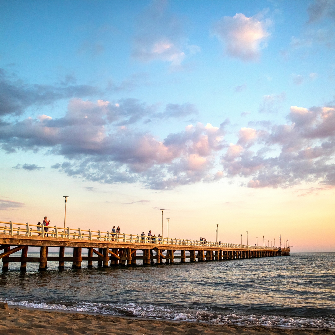 Summer's top fashionable hot spots - Fprte dei Marmi - 01