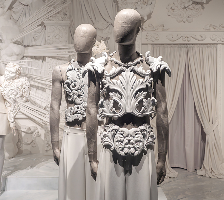 White Baroque dress - From the Heart to the Hands 2024, Palazzo Reale