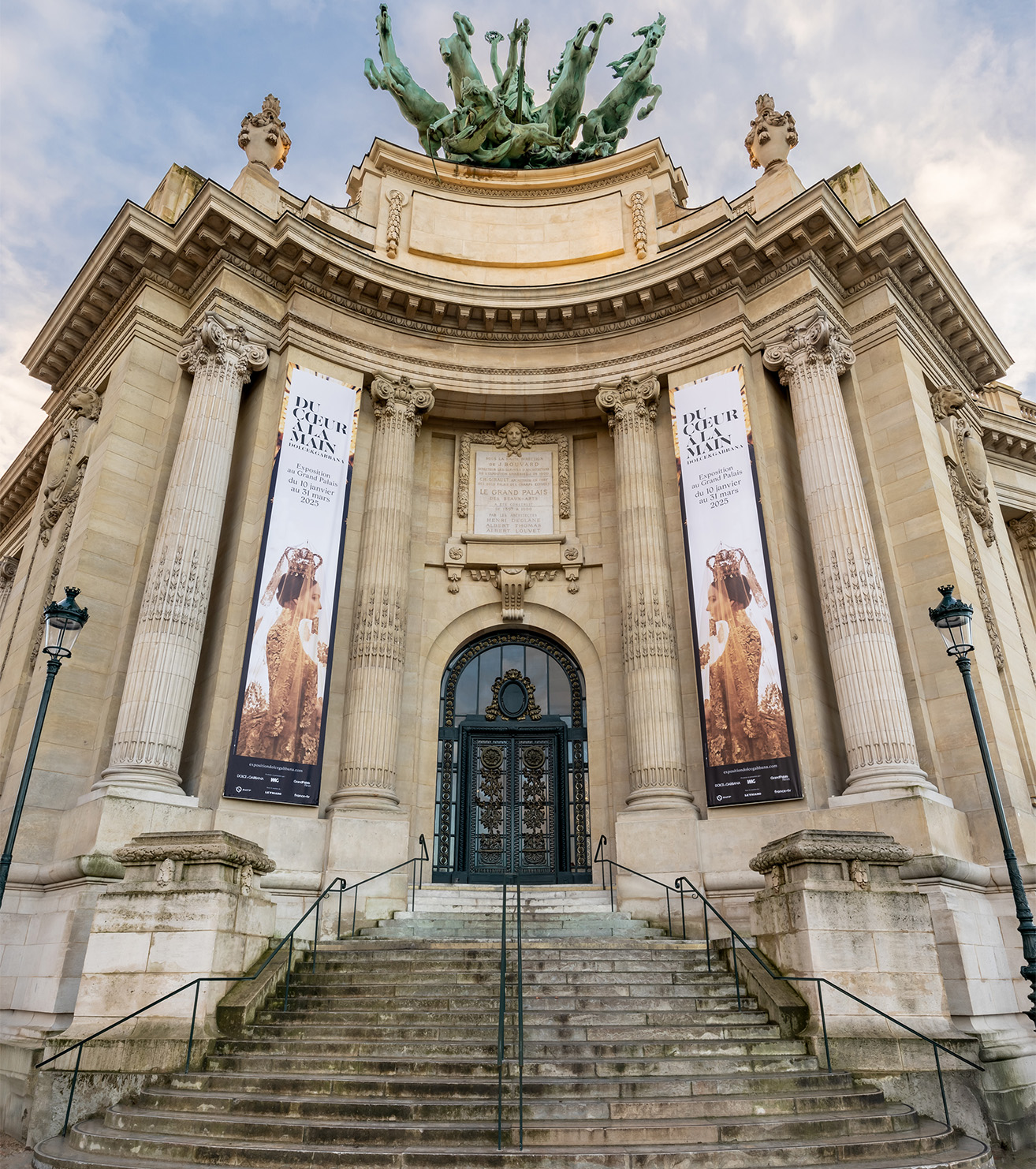 Dolce&Gabbana enchants Paris: the debut of the ‘Du Cœur À La Main: Dolce&Gabbana’ exhibition