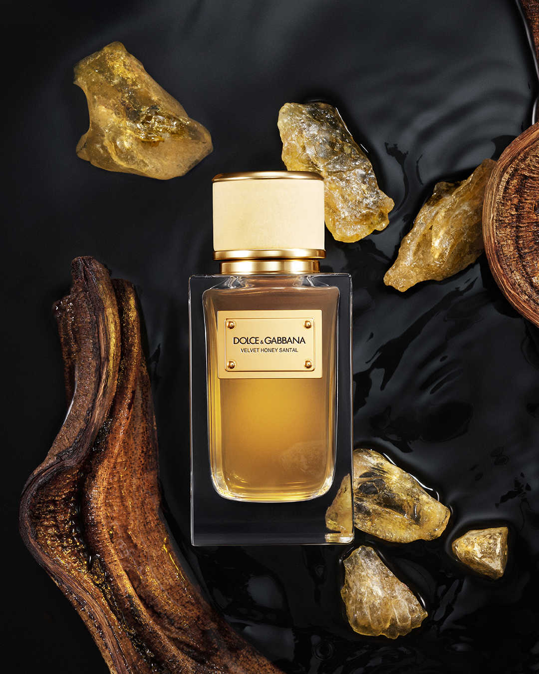 Dolce&Gabbana Beauty Velvet Collection - New frangraces Hiney Santal and Passio Oud - 08