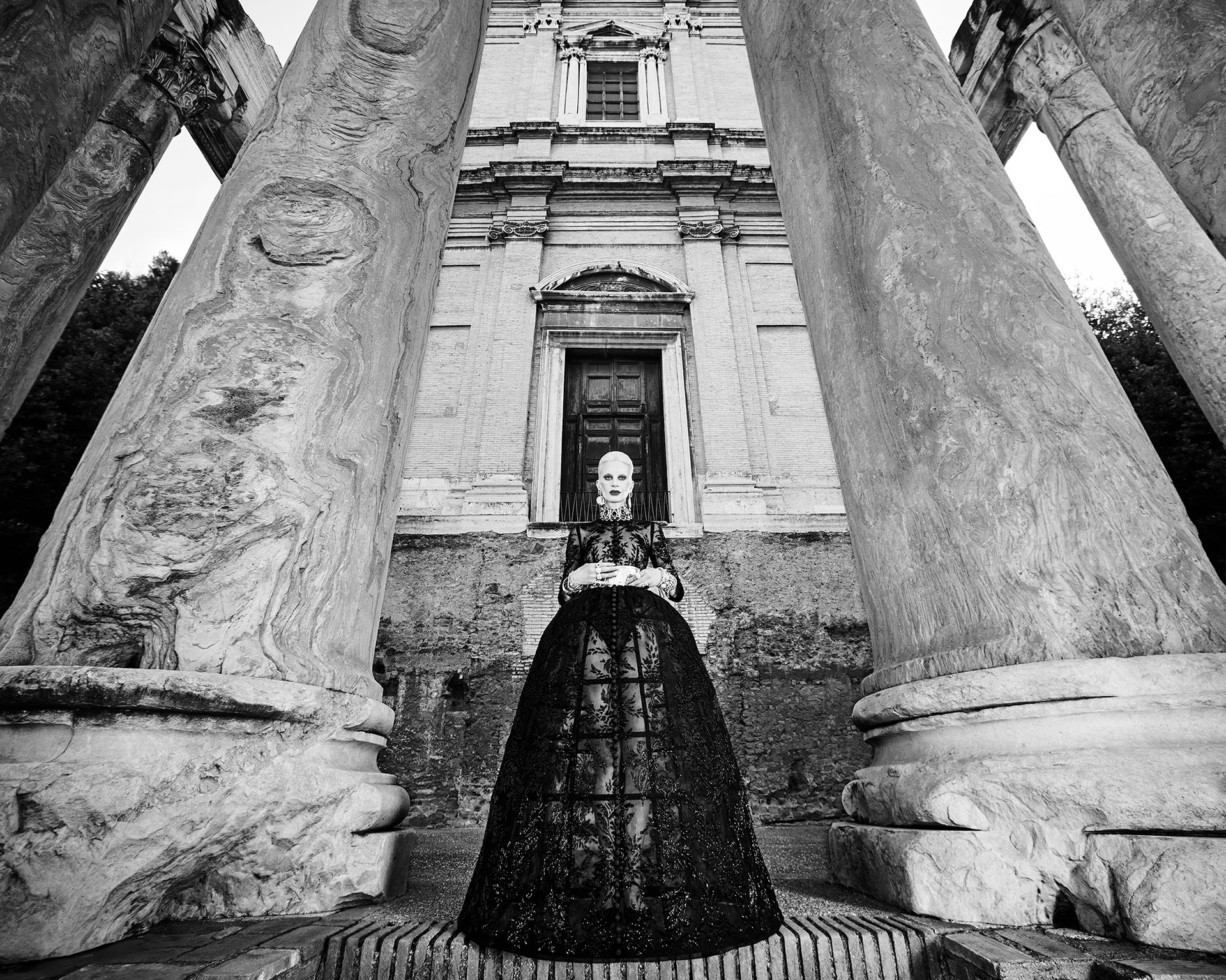 Dolce&Gabbana Alta Moda Roma 2025 | Shooting Luigi&Iango - Kristen McMenamy 06