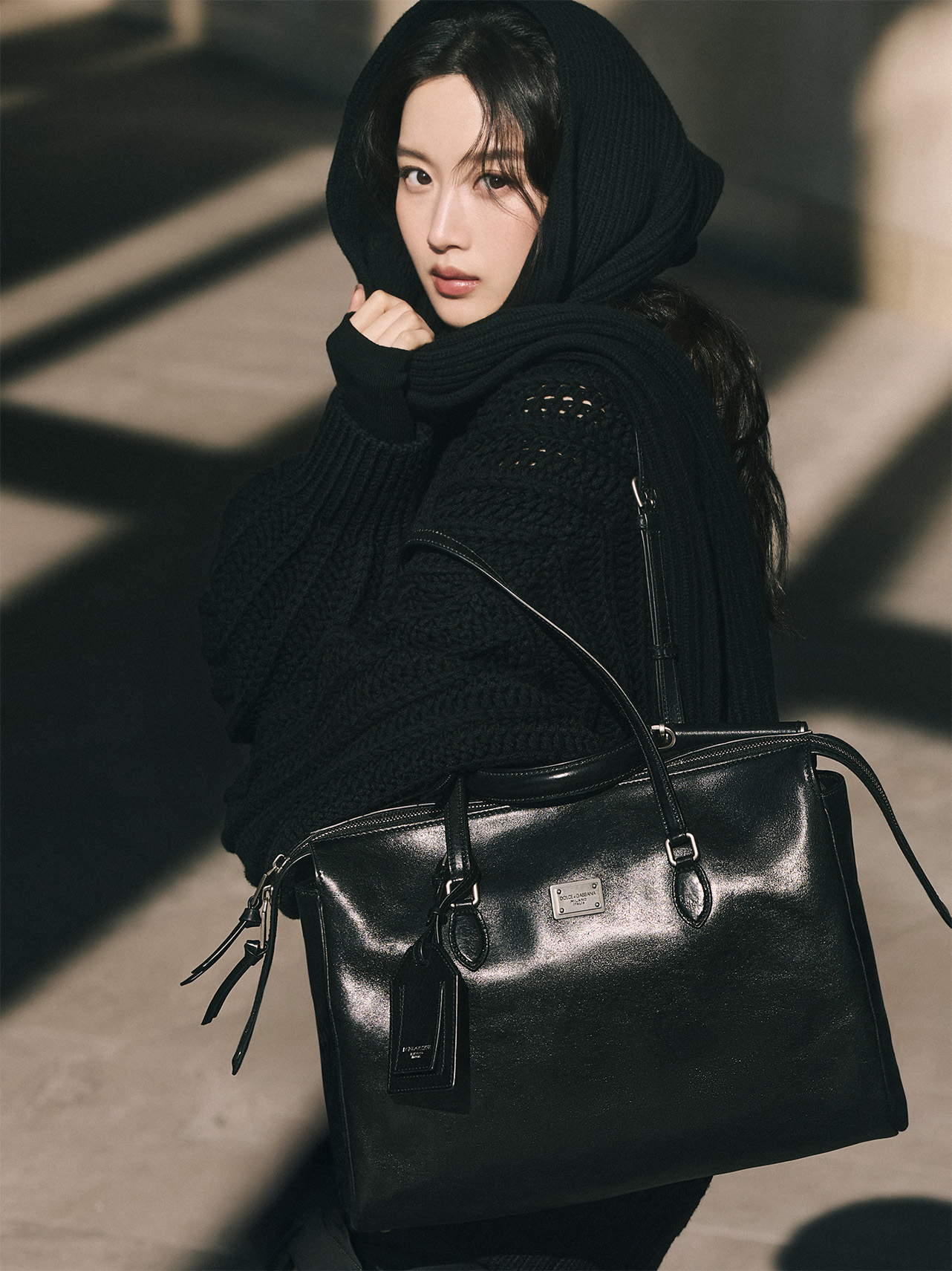 Dolce&Gabbana Fall/Winter 2025 Campaign - Mun KaYoung and Jung Haein - 08