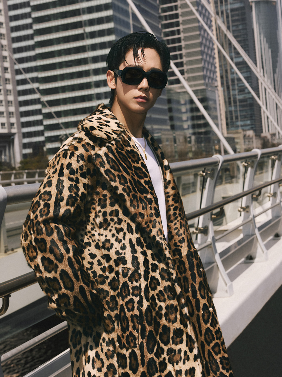 Dolce&Gabbana Fall/Winter 2025 Campaign - Mun KaYoung and Jung Haein - 18