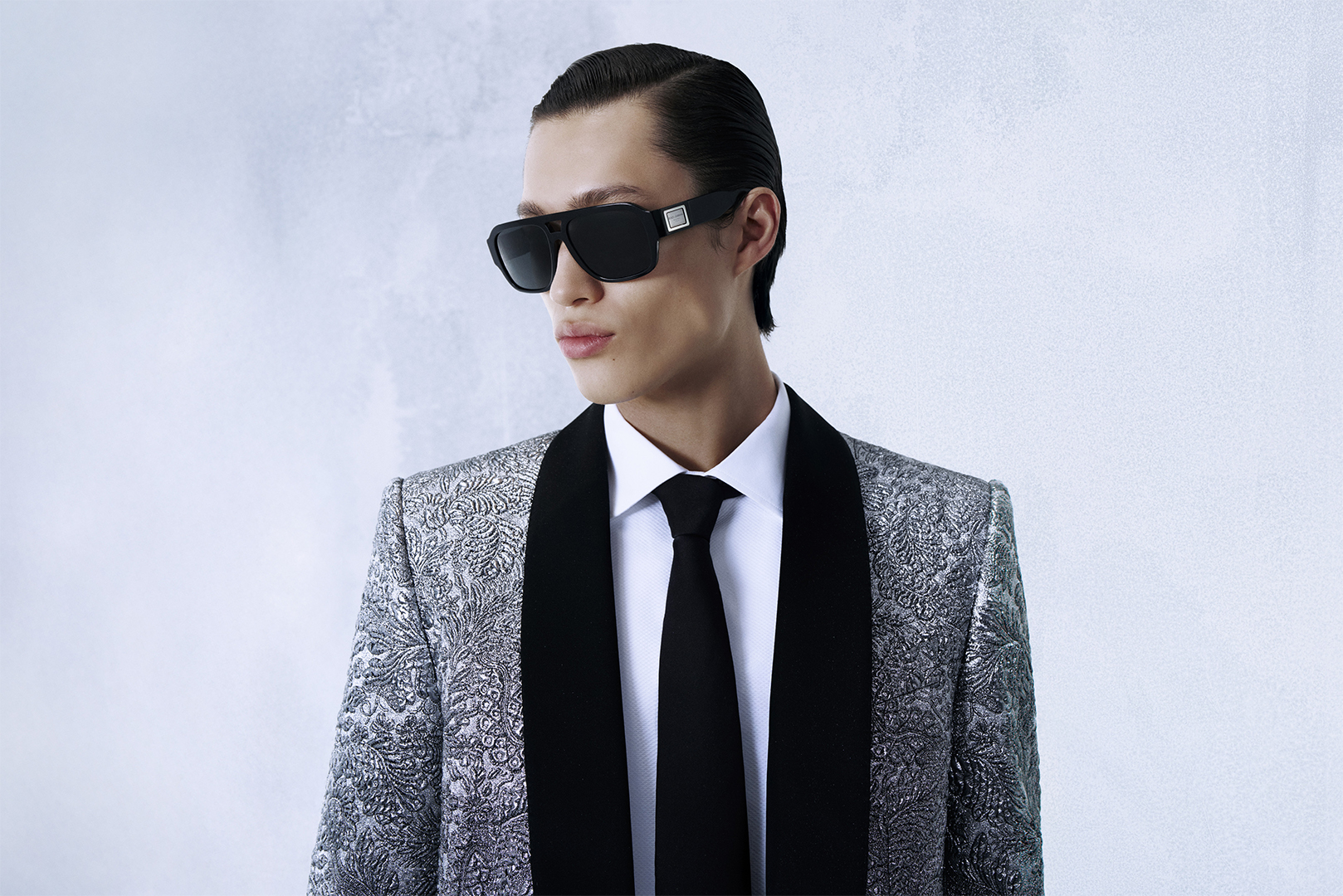 Dolce&Gabbana Holiday 2025 Campaign | Gift Ideas - 12